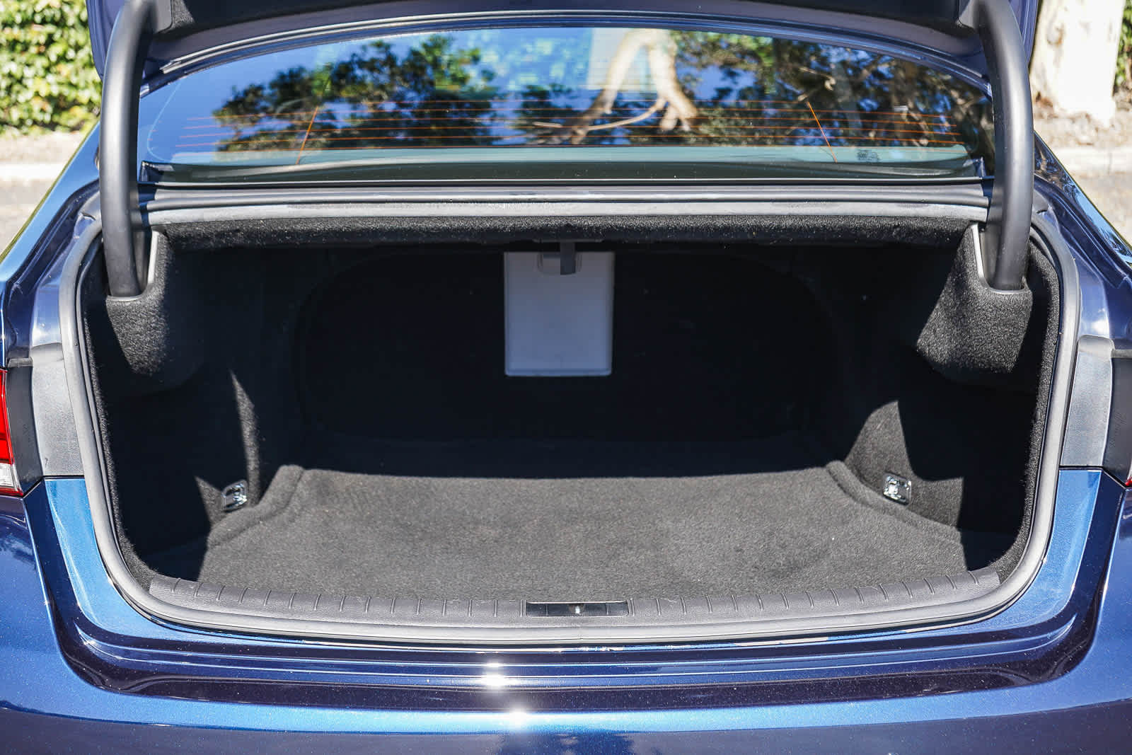 Thumbnail: 2019 Genesis G80 - 27