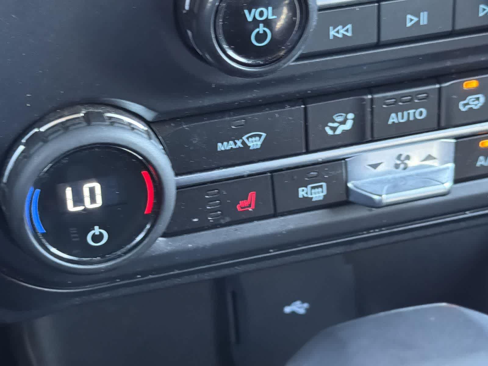 Thumbnail: 2023 Ford Bronco - 21