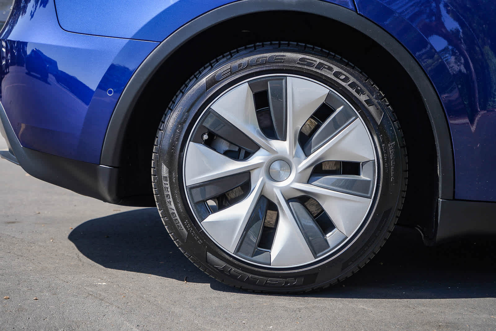 Thumbnail: 2021 Tesla Model Y - 8