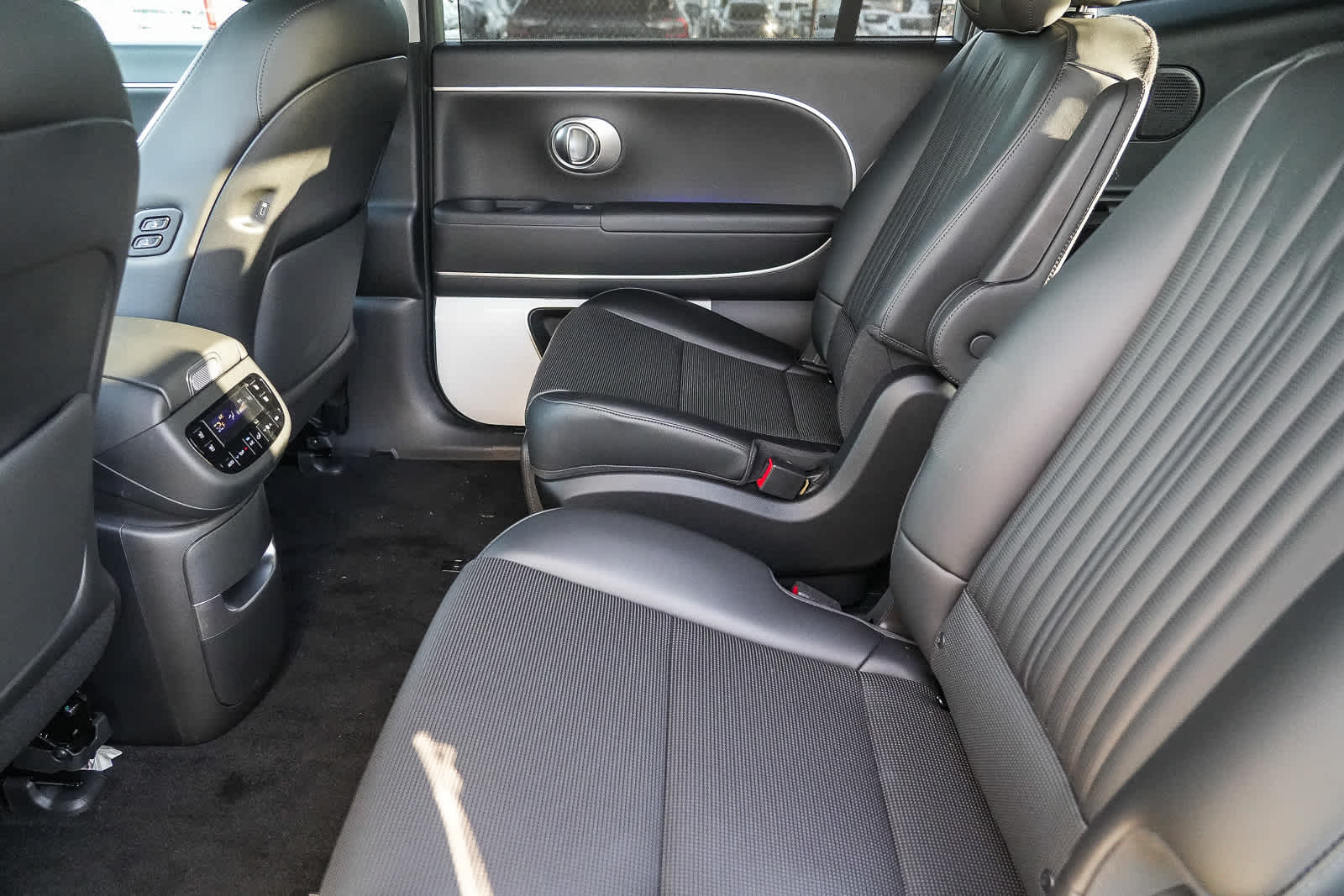 Thumbnail: 2026 Hyundai Ioniq - 19