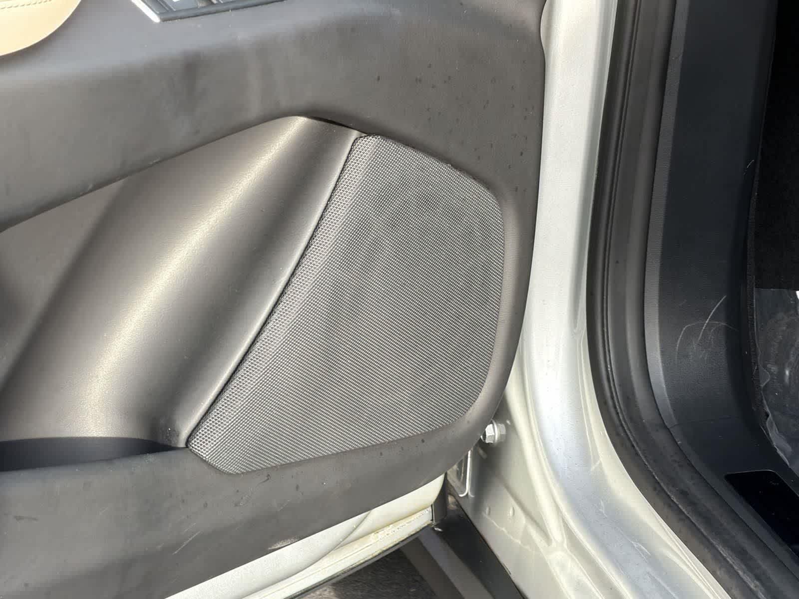 Thumbnail: 2018 Tesla Model X - 24