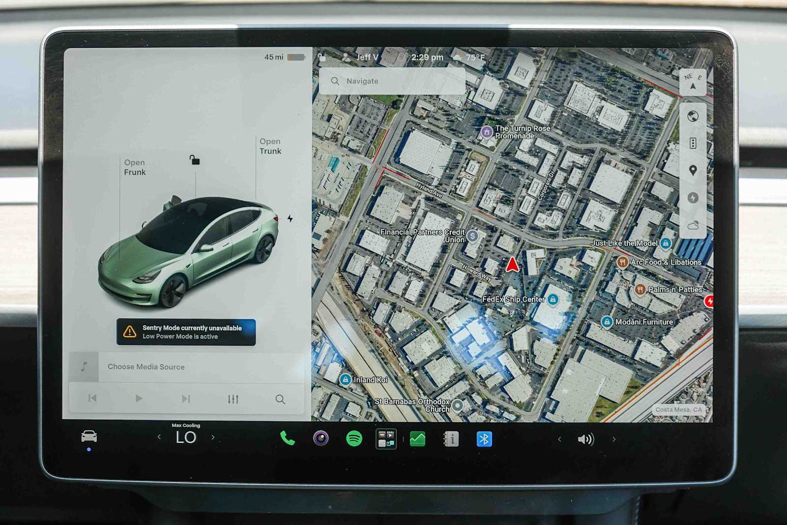 Thumbnail: 2022 Tesla Model 3 - 12