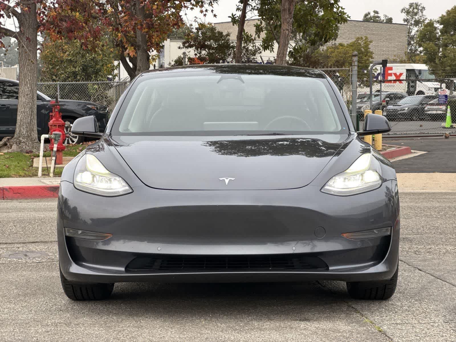 Thumbnail: 2022 Tesla Model 3 - 2