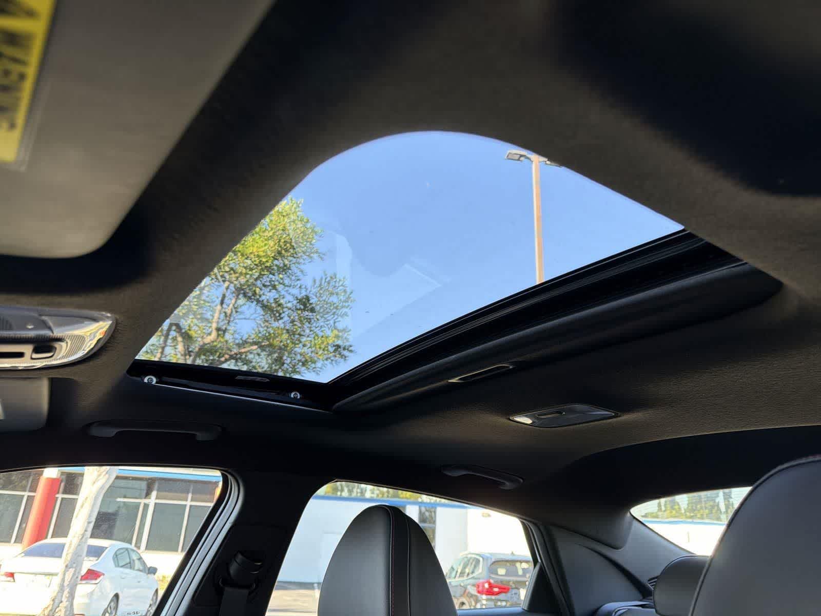 Thumbnail: 2025 Hyundai Elantra - 10