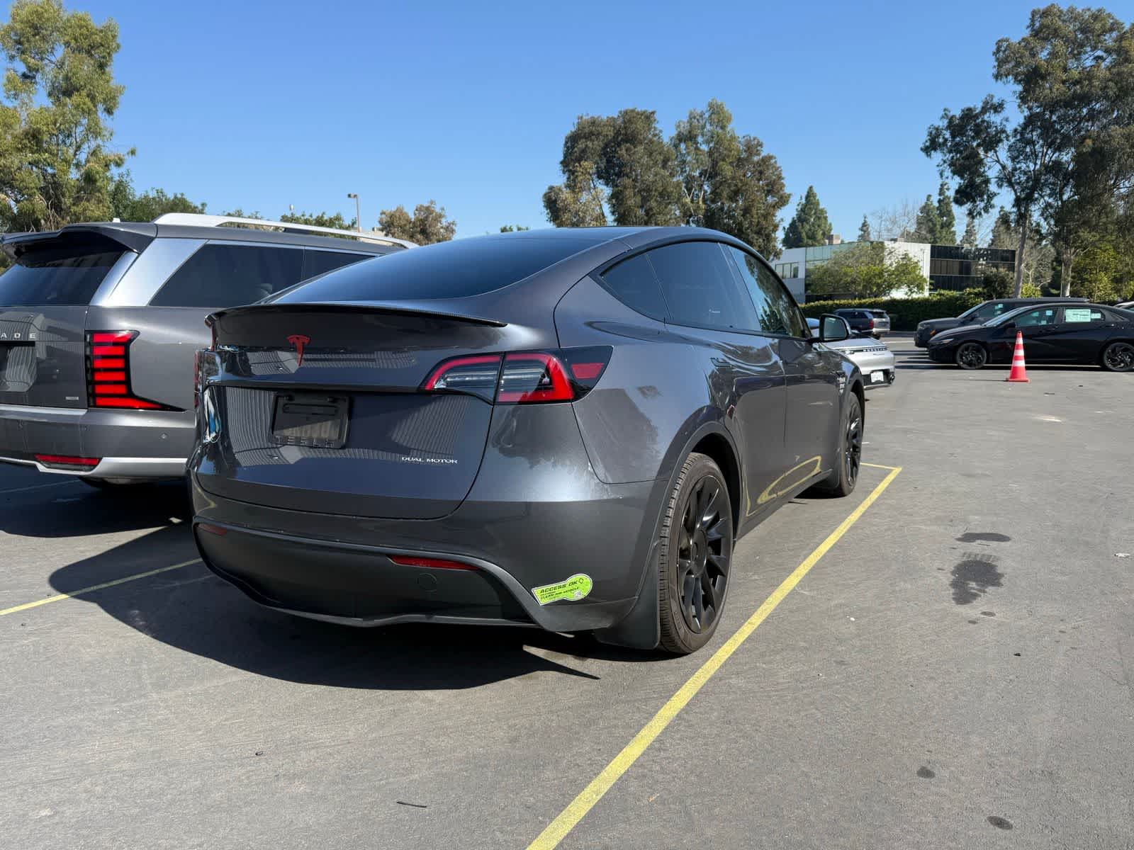 Thumbnail: 2023 Tesla Model Y - 3