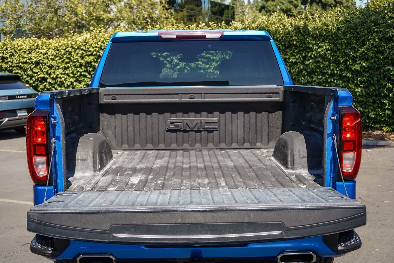 Thumbnail: 2022 GMC Sierra 1500 - 23
