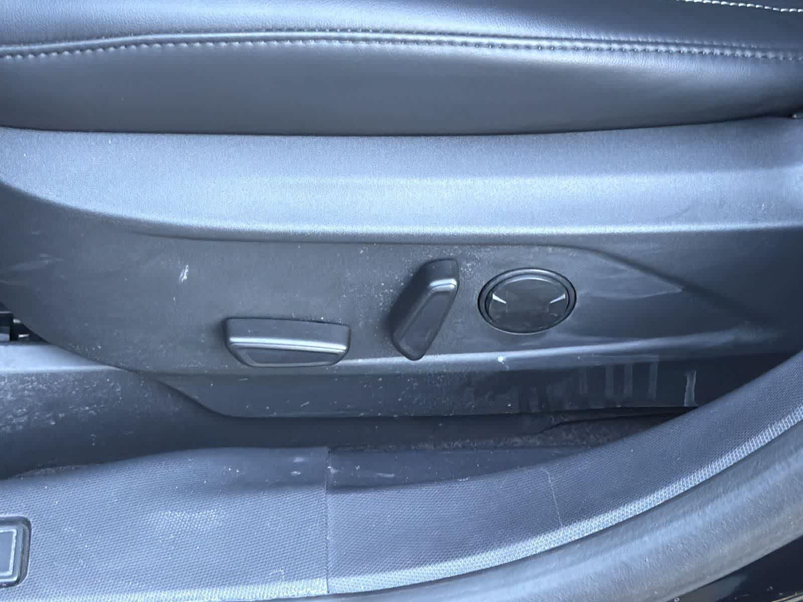 Thumbnail: 2022 Ford Mustang Mach-E - 23