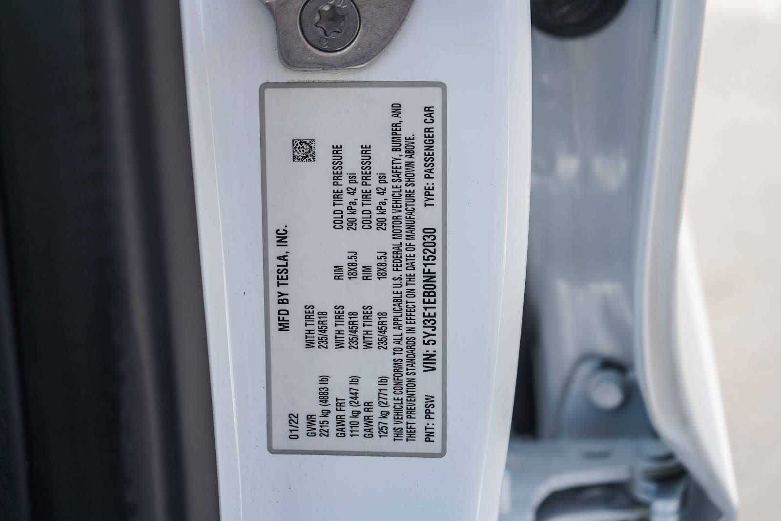 Thumbnail: 2022 Tesla Model 3 - 27