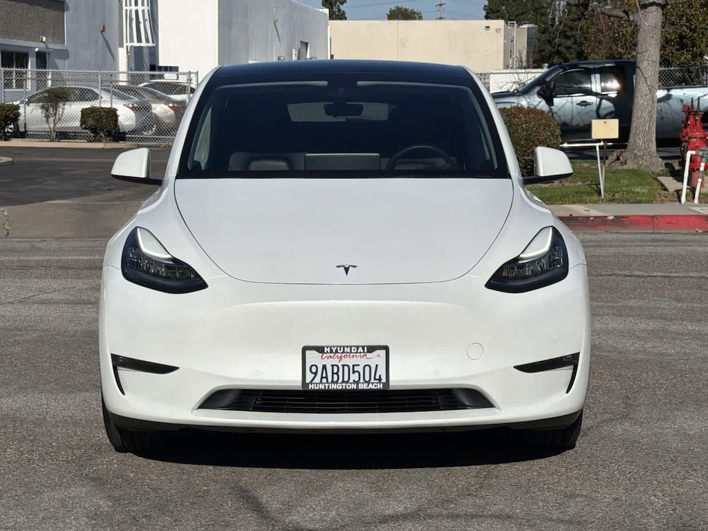 Used 2022 Tesla Model Y Long Range SUV