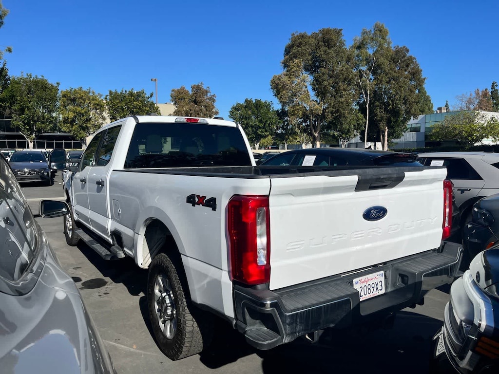 Used 2024 Ford Super Duty F-250 SRW XLT Truck