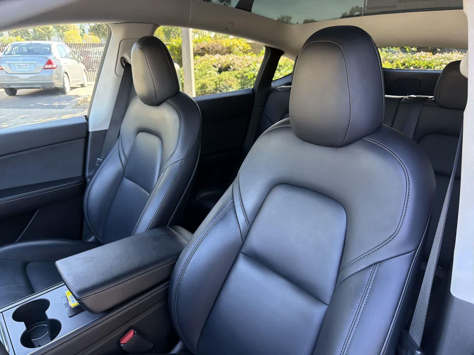 Thumbnail: 2021 Tesla Model Y - 24