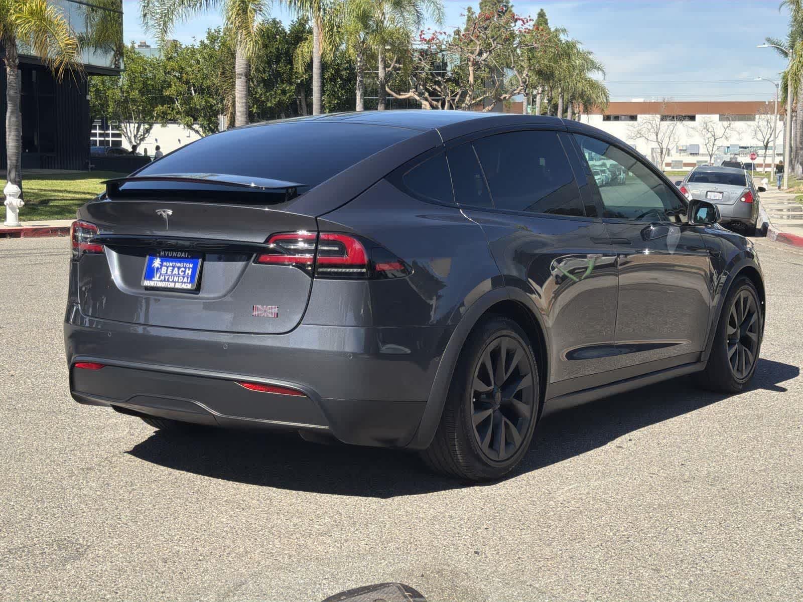 Thumbnail: 2022 Tesla Model X - 6