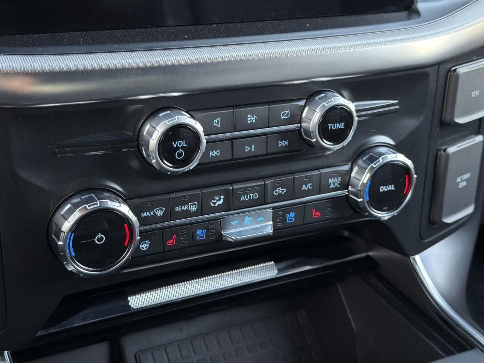 Thumbnail: 2022 Ford F-150 - 15