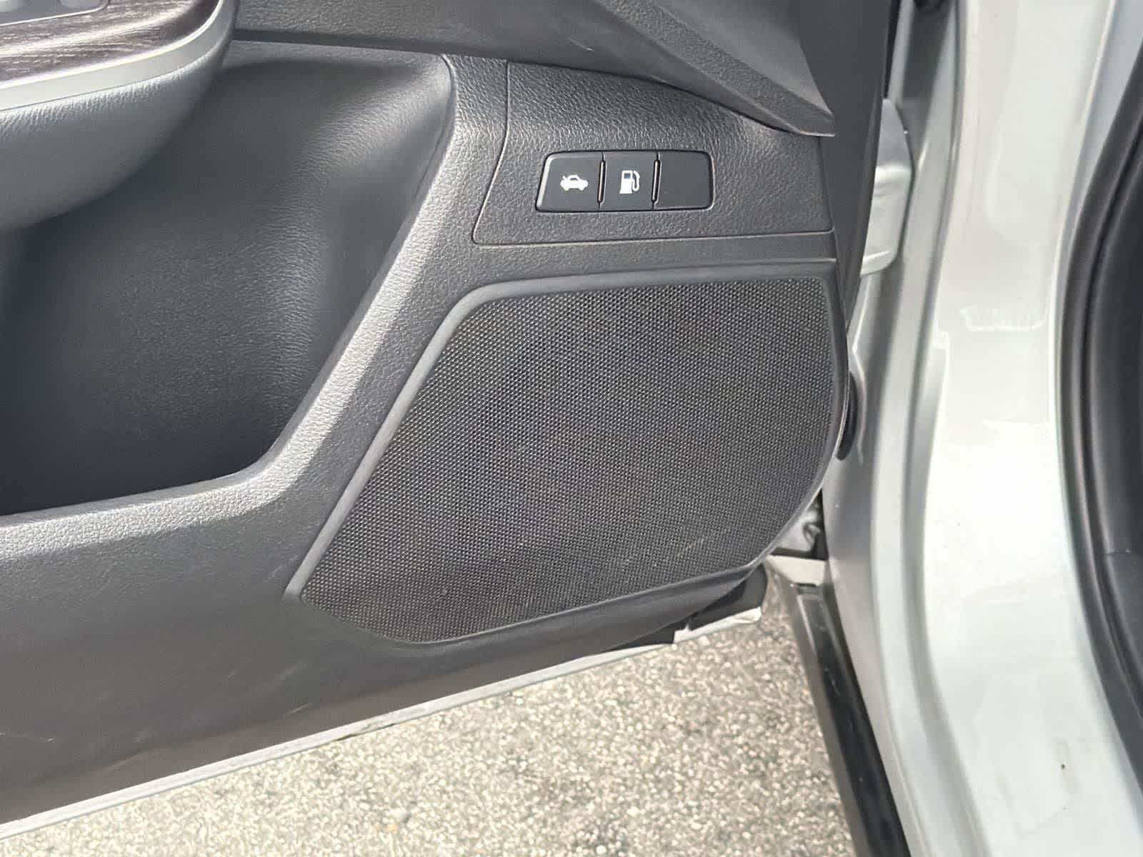 Thumbnail: 2018 Honda Clarity - 23