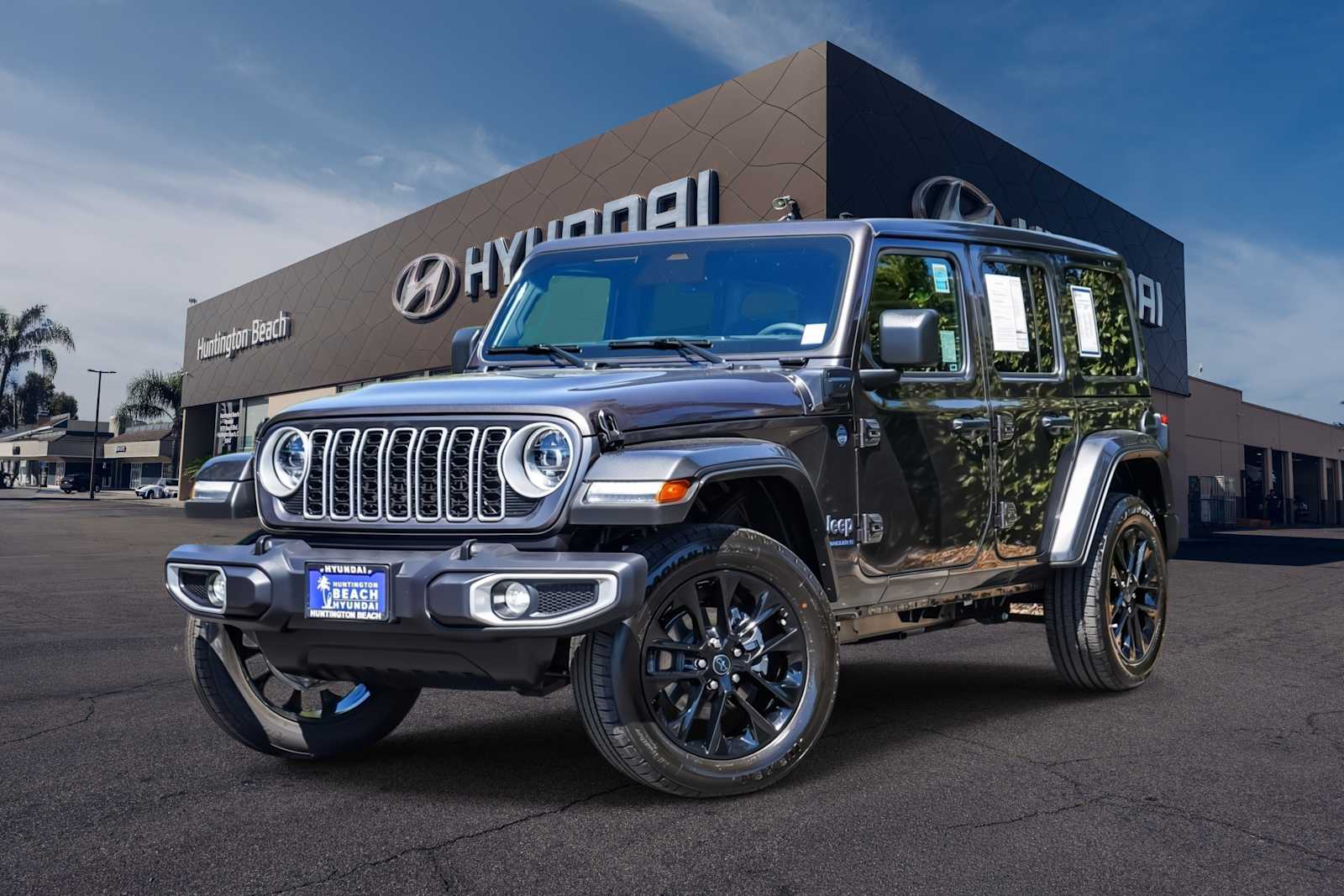 2025 Jeep Wrangler 4xe Sahara 4XE's photo