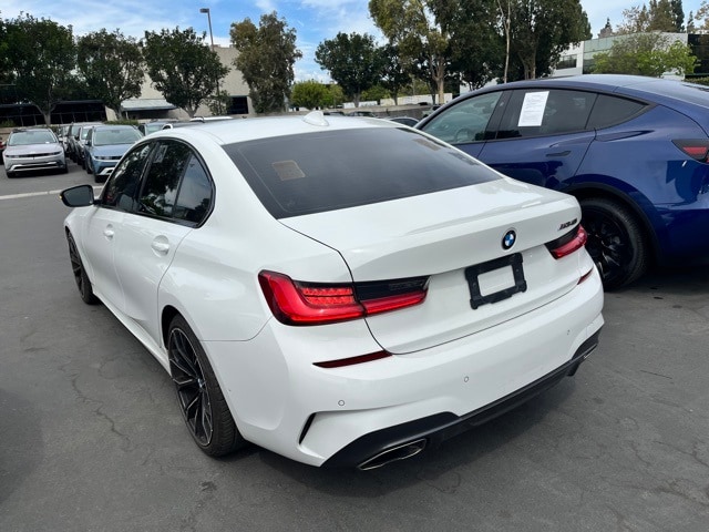 Thumbnail: 2020 BMW 3 Series - 4