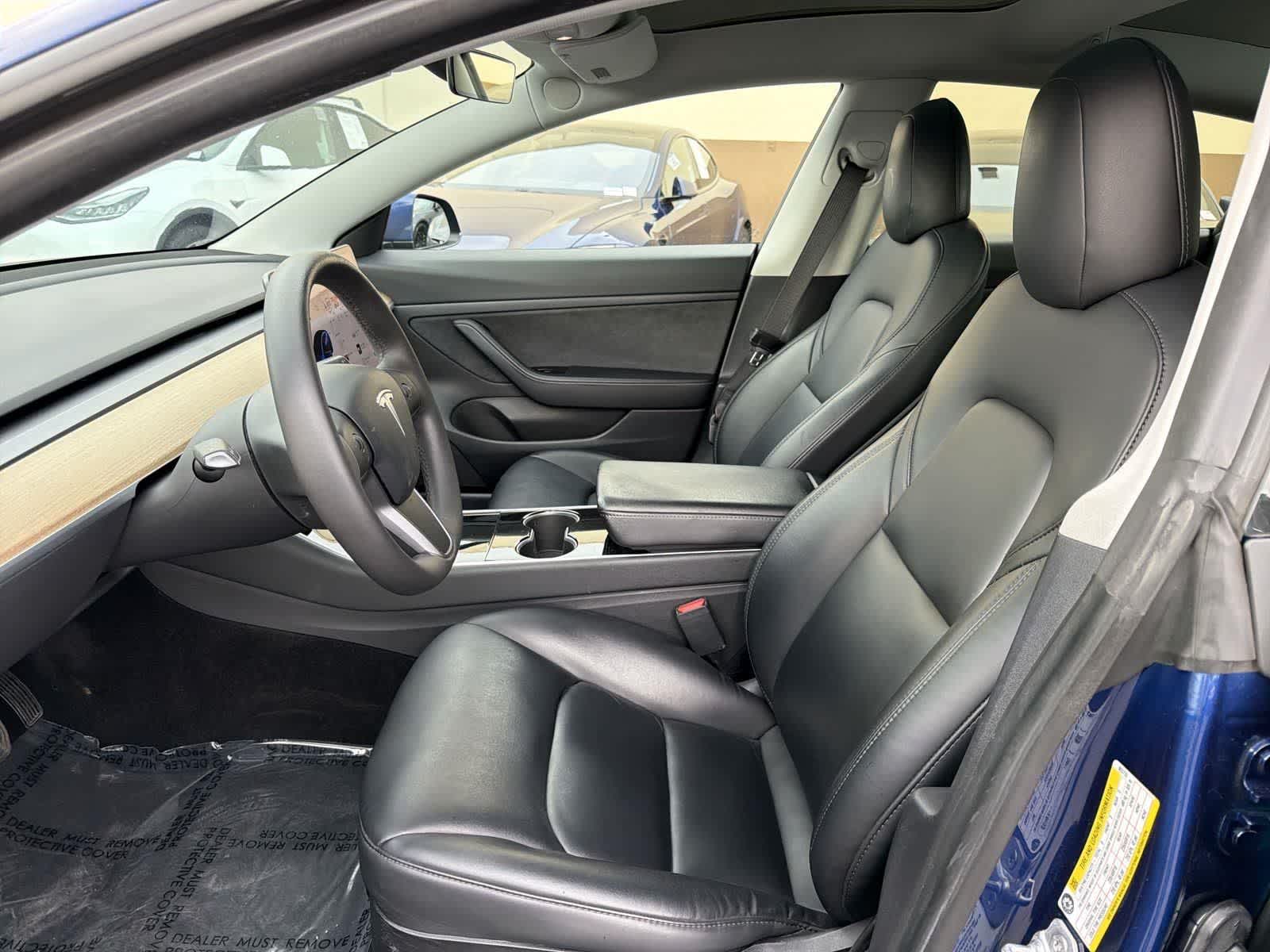 Thumbnail: 2020 Tesla Model 3 - 24