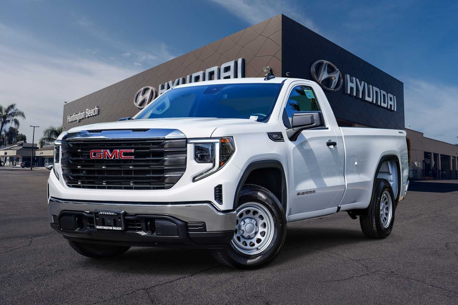 2025 GMC Sierra 4WD Regular Cab Standard Box Pro's photo