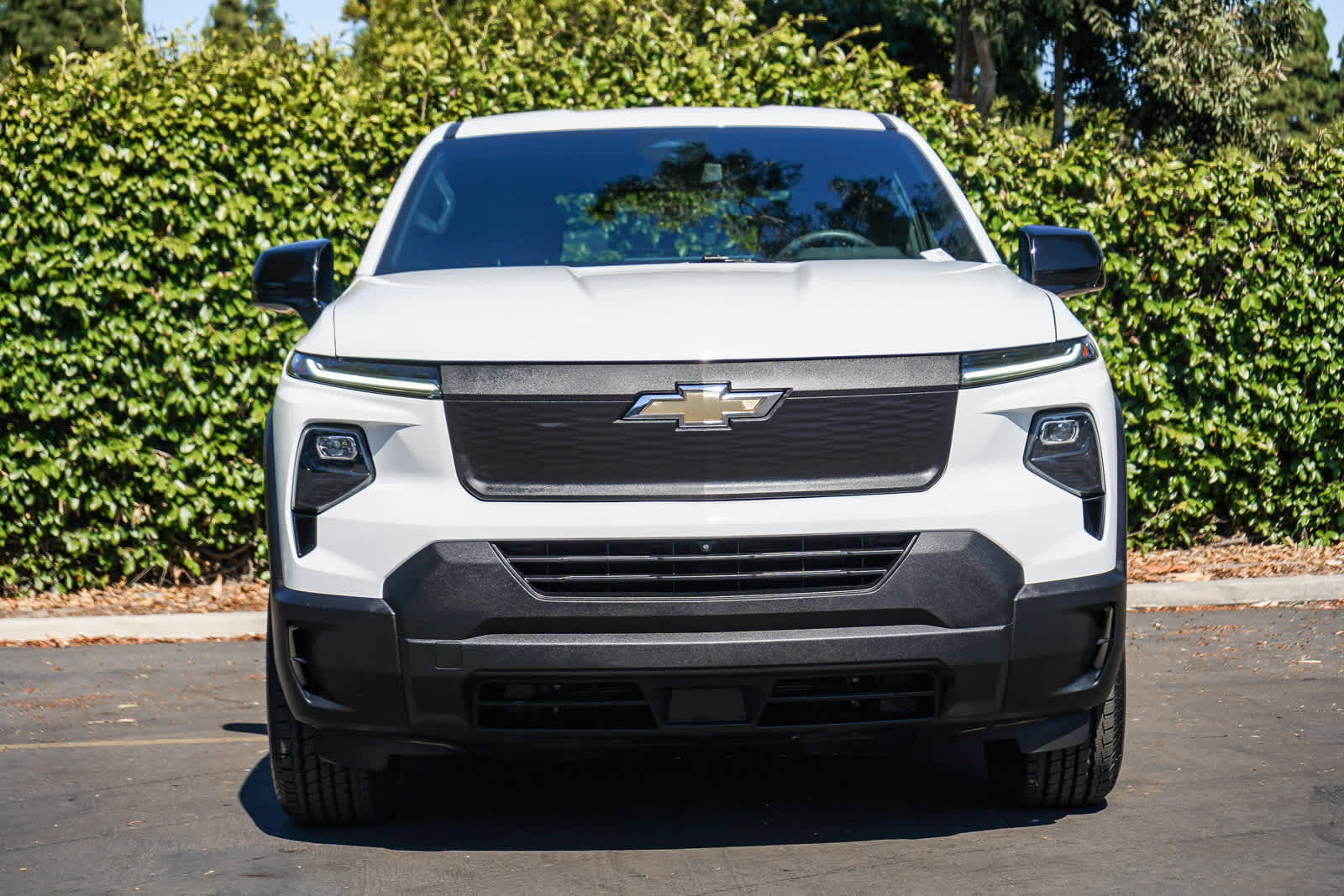 Used 2024 Chevrolet Silverado EV Work Truck with VIN 1GC10VELXRU000095 for sale in Huntington Beach, CA
