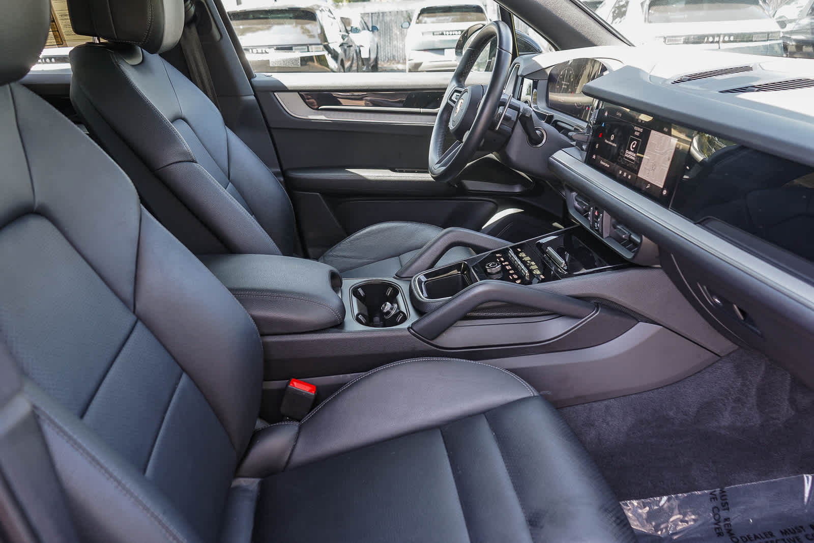 Thumbnail: 2024 Porsche Cayenne - 16