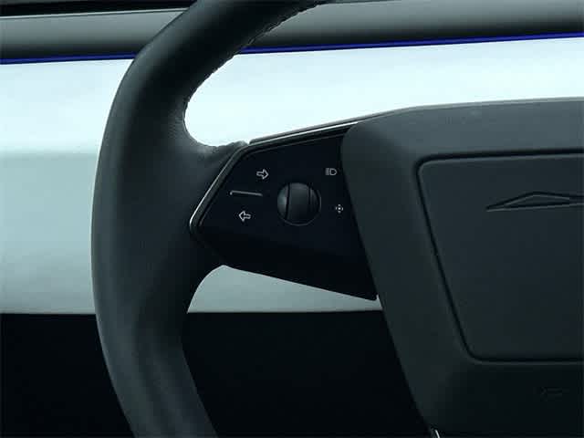 Thumbnail: 2024 Tesla Cybertruck - 13