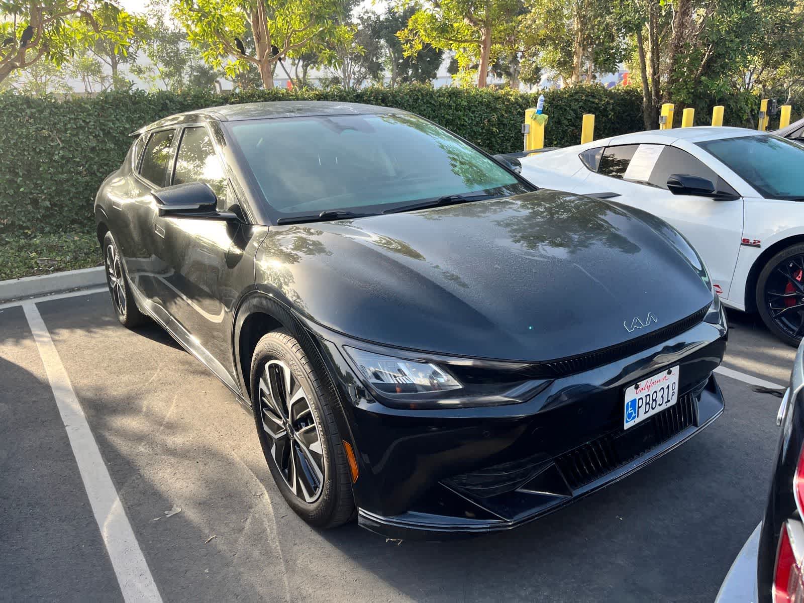 2022 Kia EV6 Light Wind GT-Line photo 2