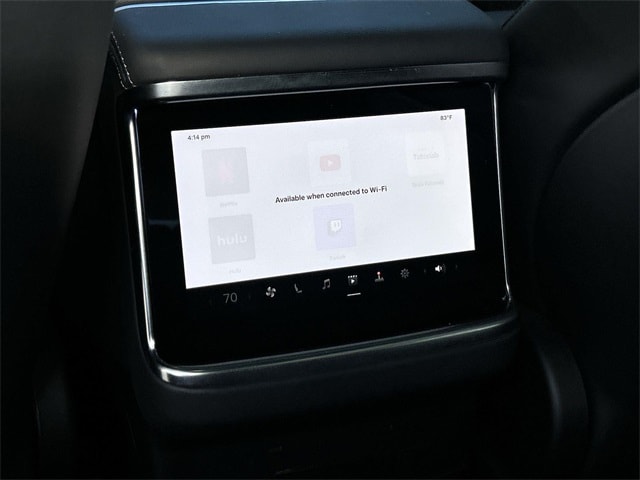 Thumbnail: 2022 Tesla Model X - 33