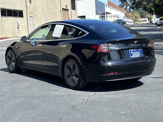 Thumbnail: 2018 Tesla Model 3 - 7