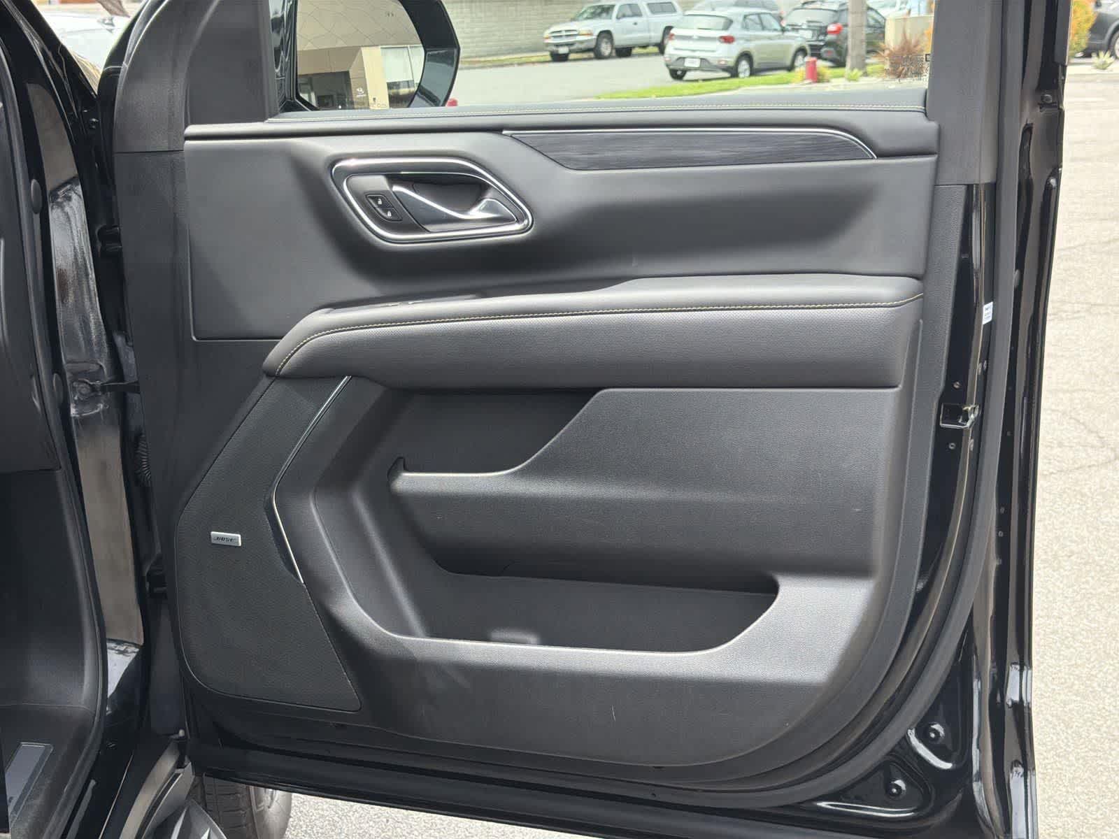 Thumbnail: 2023 GMC Yukon XL - 36