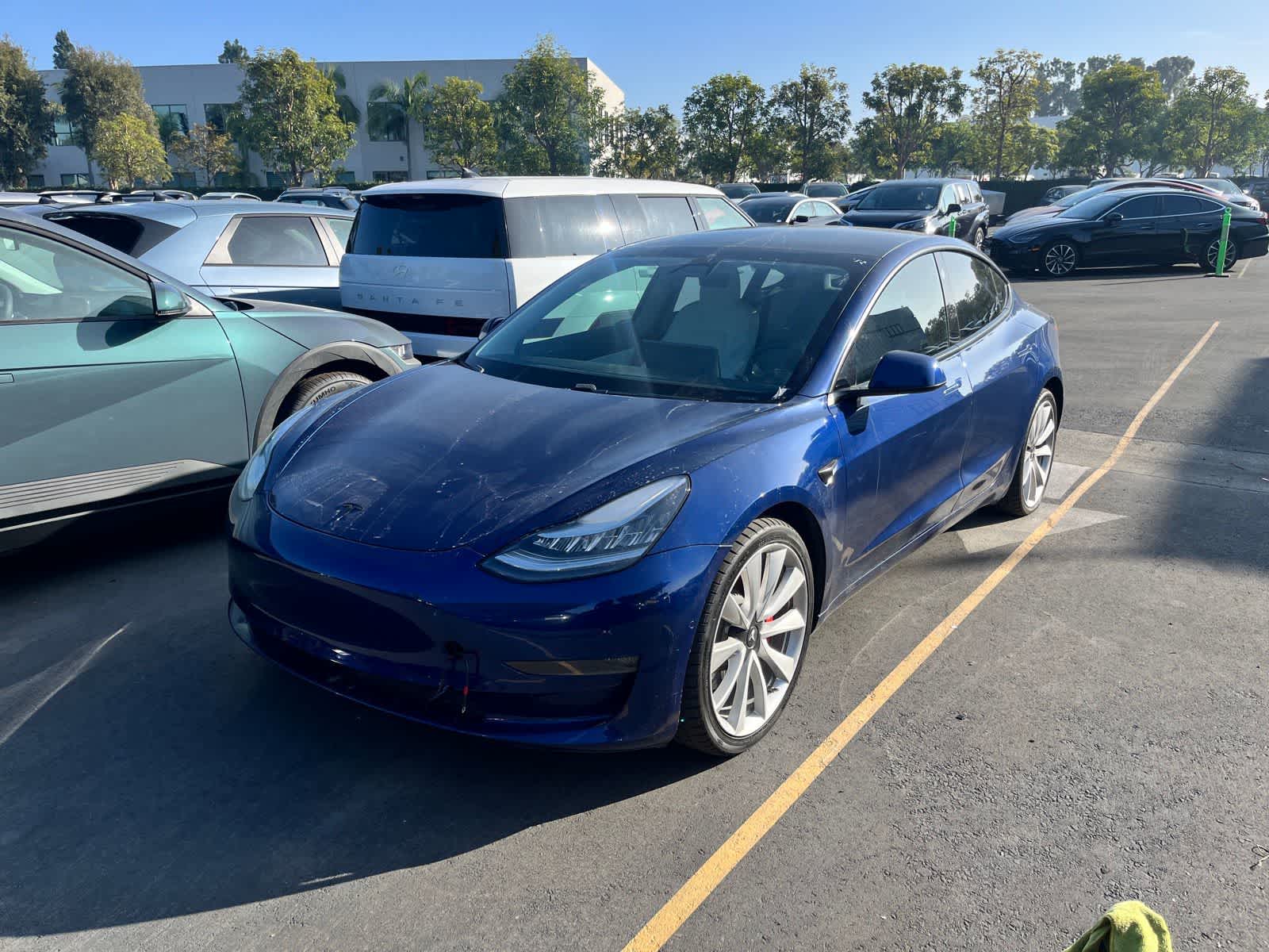 2019 Tesla Model 3 Long Range's photo