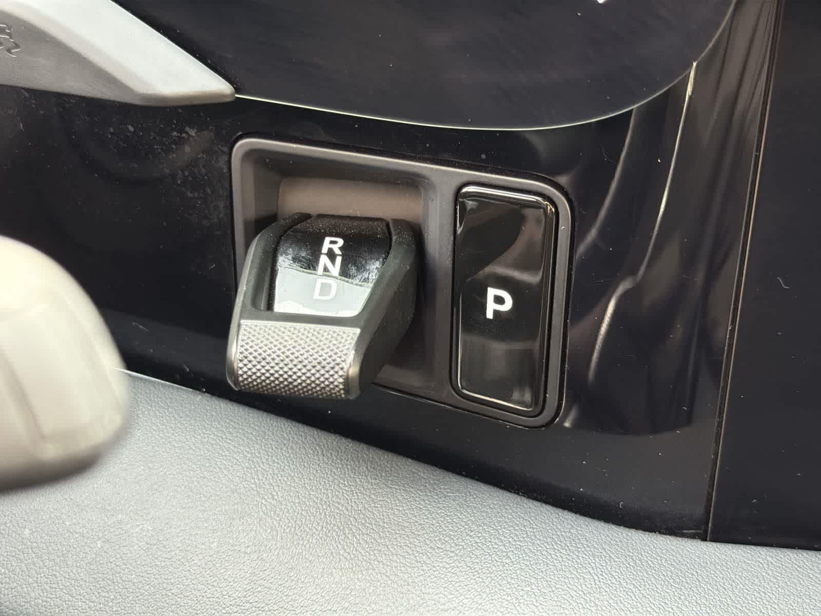 Thumbnail: 2022 Porsche Taycan - 16