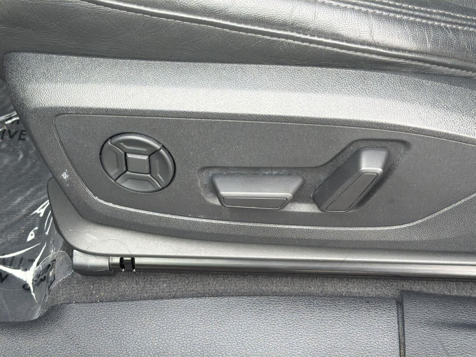 Thumbnail: 2021 Audi Q3 - 26