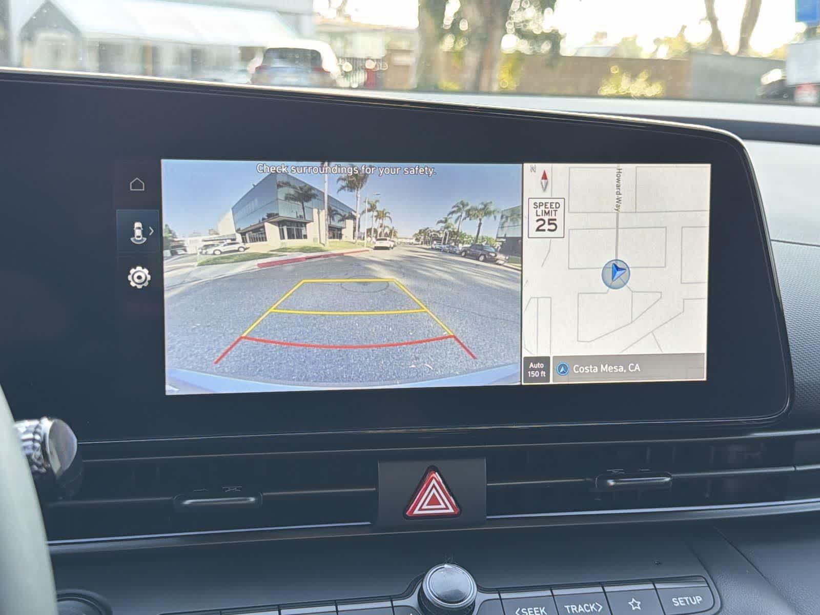 Thumbnail: 2025 Hyundai Elantra - 17