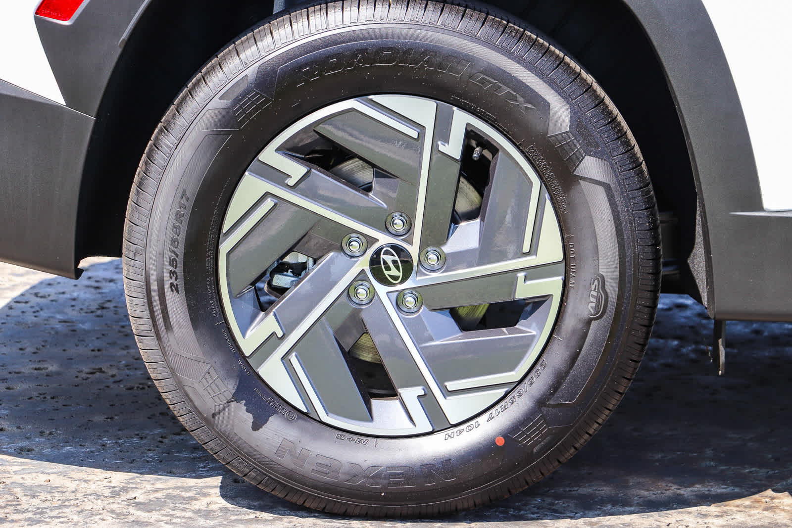 2026 Hyundai Tucson SE - Photo 12