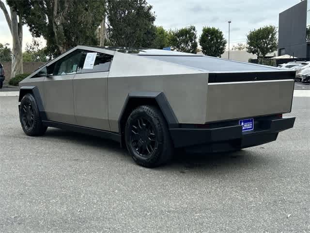 Thumbnail: 2024 Tesla Cybertruck - 7