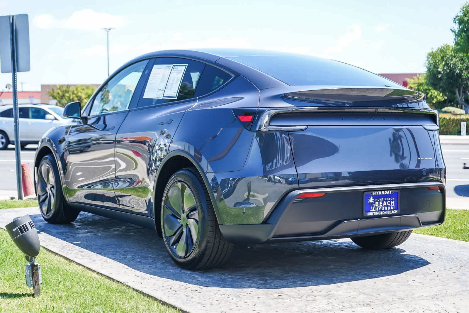 Thumbnail: 2026 Tesla Model Y - 5