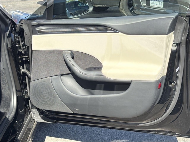 Thumbnail: 2023 Tesla Model S - 34