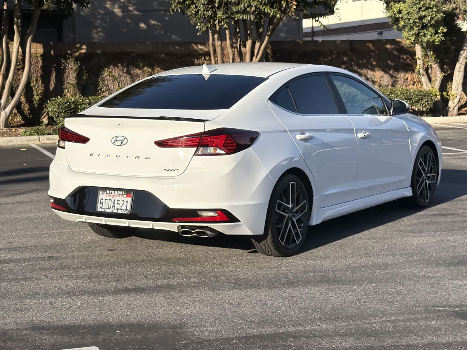 Thumbnail: 2020 Hyundai Elantra - 4