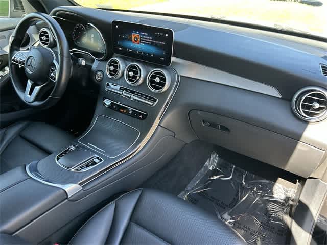 Thumbnail: 2022 Mercedes-Benz GLC - 27