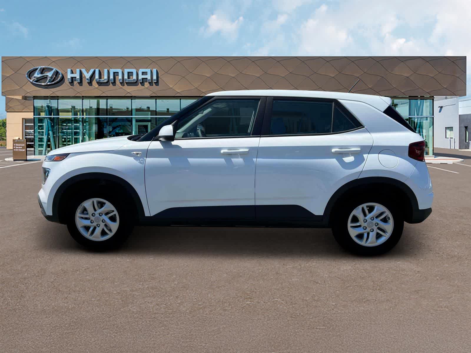 Thumbnail: 2025 Hyundai Venue - 3