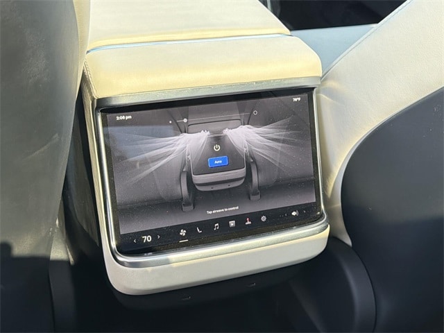 Thumbnail: 2023 Tesla Model S - 30