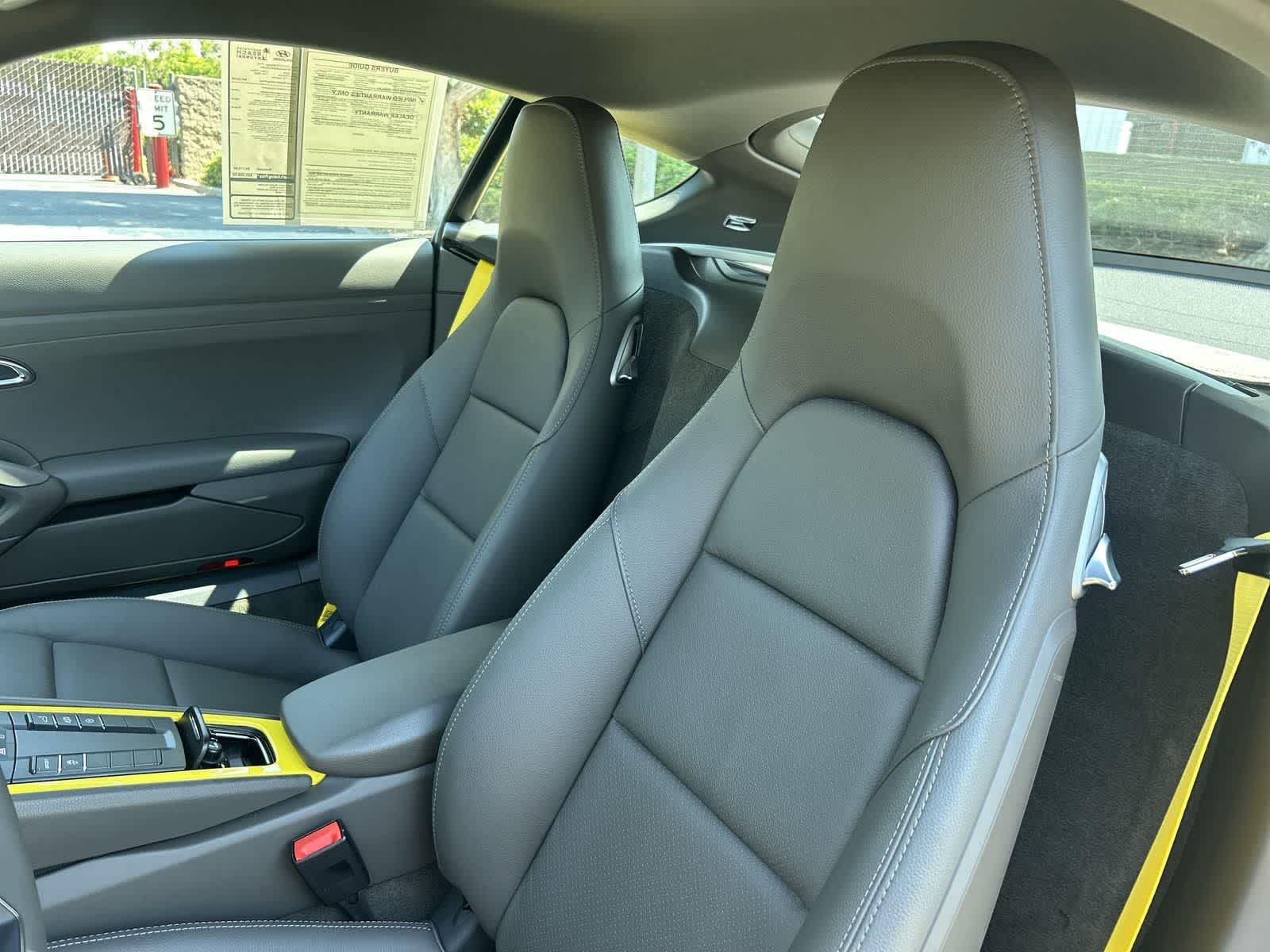 Thumbnail: 2024 Porsche 718 Cayman - 29