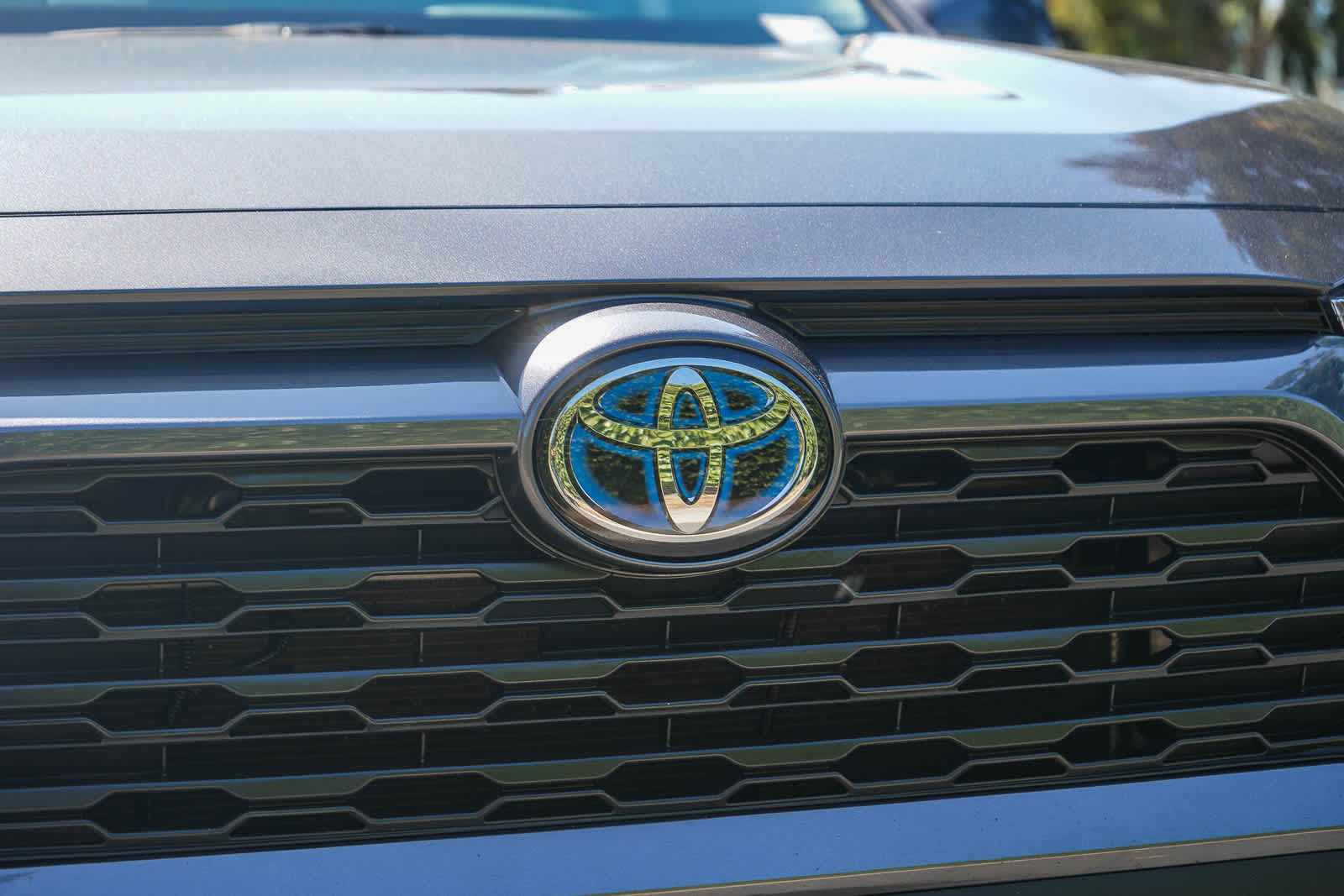 Thumbnail: 2024 Toyota RAV4 - 10