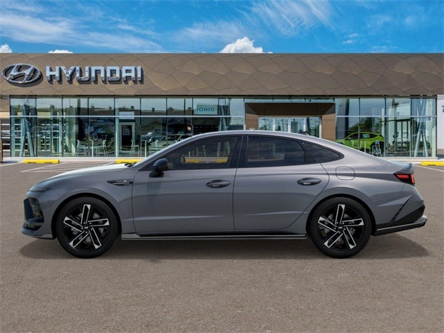 Thumbnail: 2025 Hyundai Sonata - 3