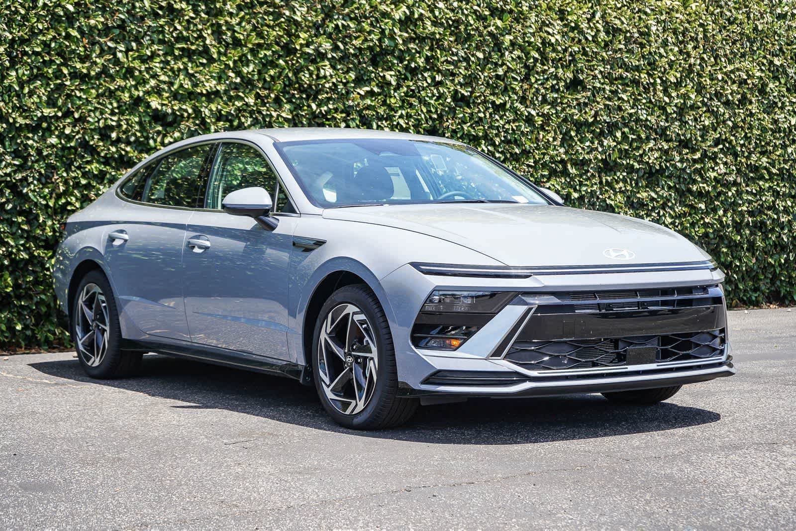 Thumbnail: 2026 Hyundai Sonata - 3