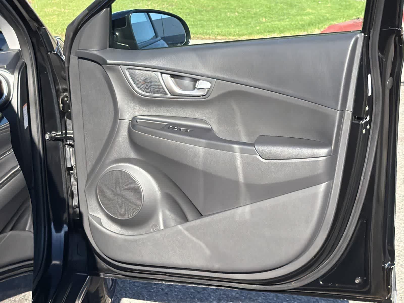 Thumbnail: 2023 Hyundai Kona - 32