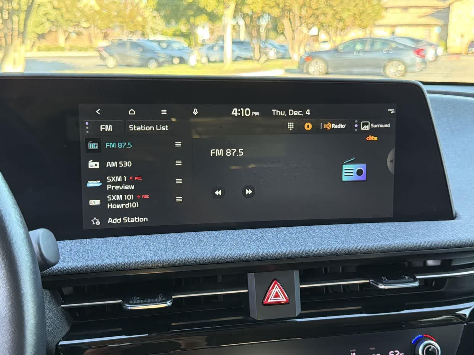 Thumbnail: 2022 Kia EV6 - 18