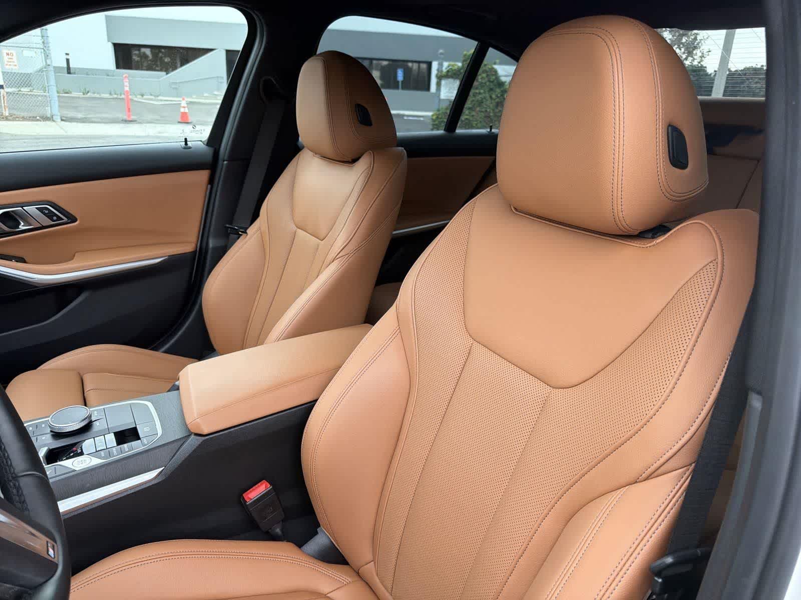 Thumbnail: 2023 BMW 3 Series - 27