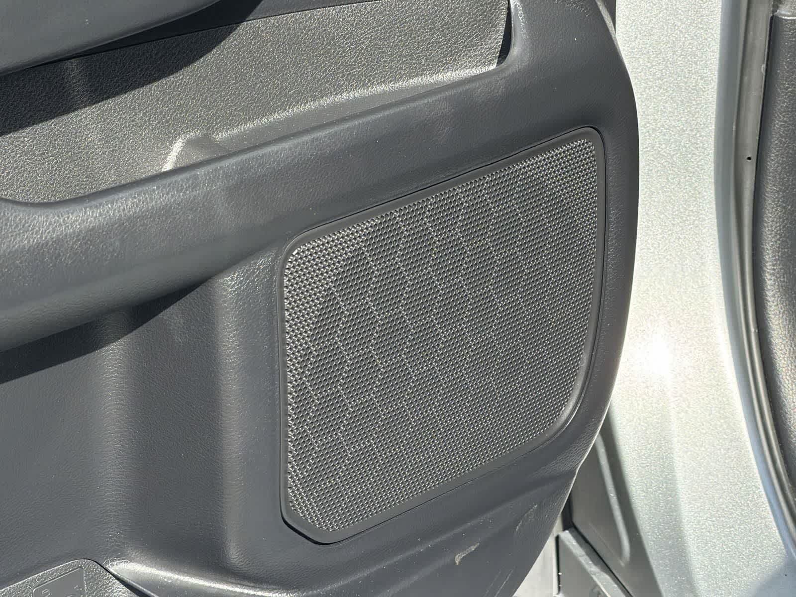 Thumbnail: 2025 Toyota Sienna - 23