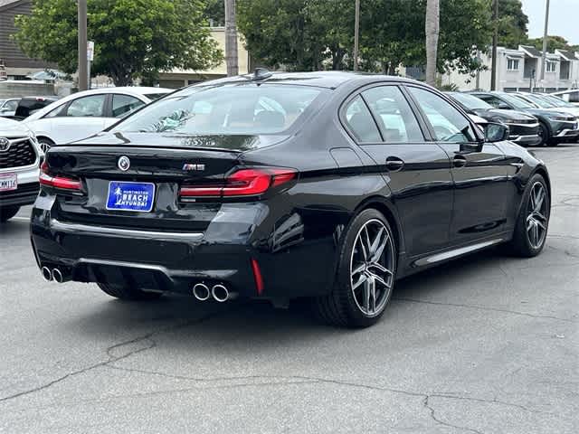 Thumbnail: 2023 BMW M5 - 5